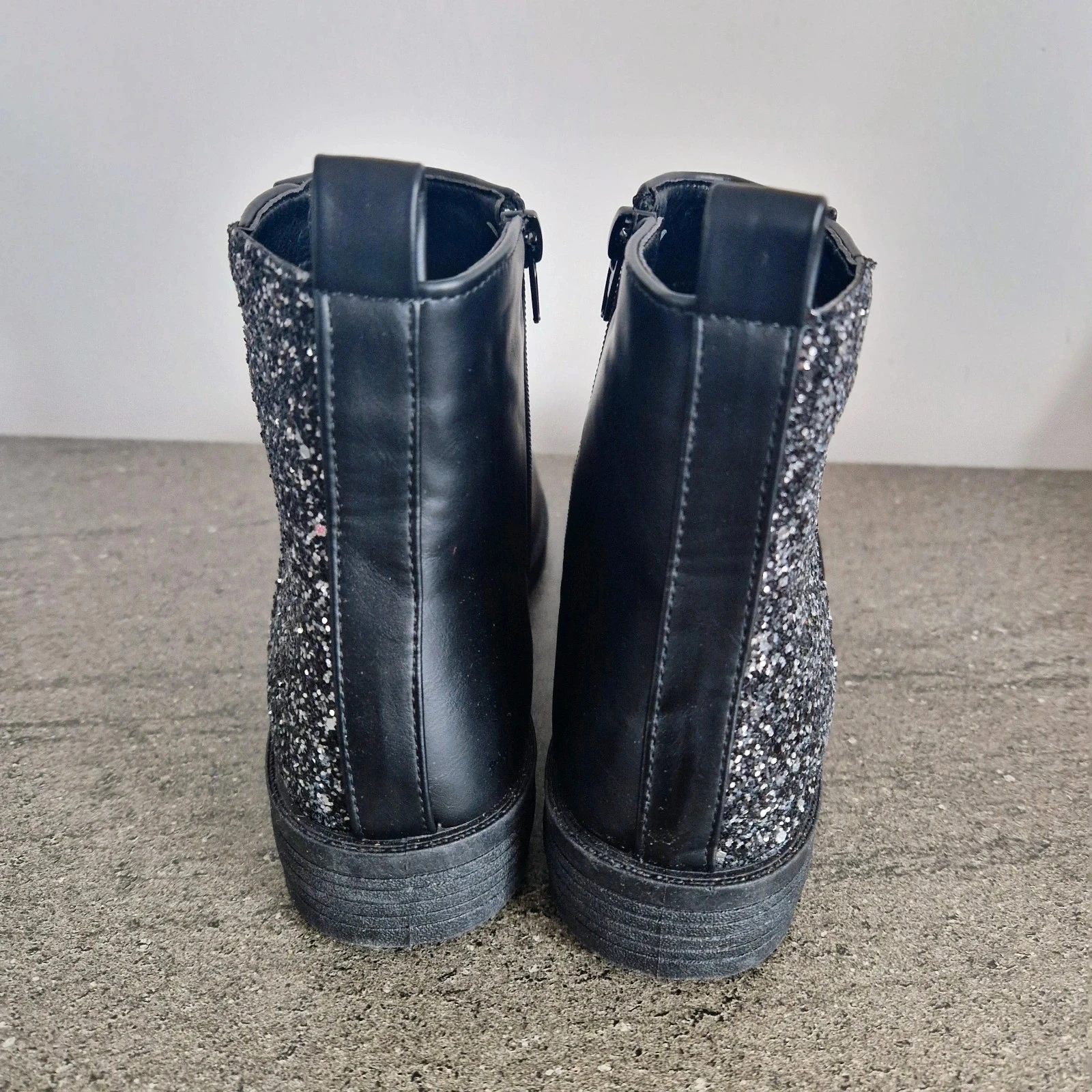 Boots – photo 3